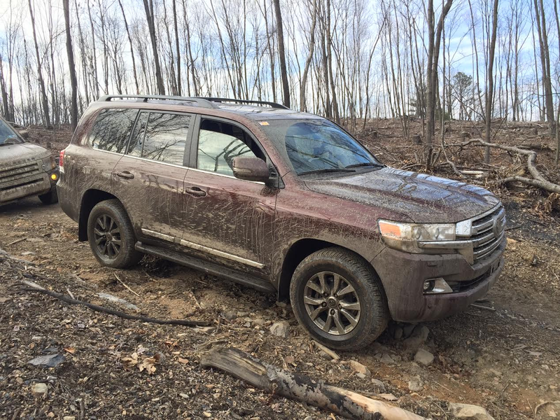 Illustration for article titled Here’s What It’s Like To Off-Road
An $85,000 Toyota Land Cruiser